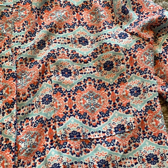 Shirt - Picture 3 of 3